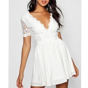 Boohoo White Lace V-Neck Mini Dress